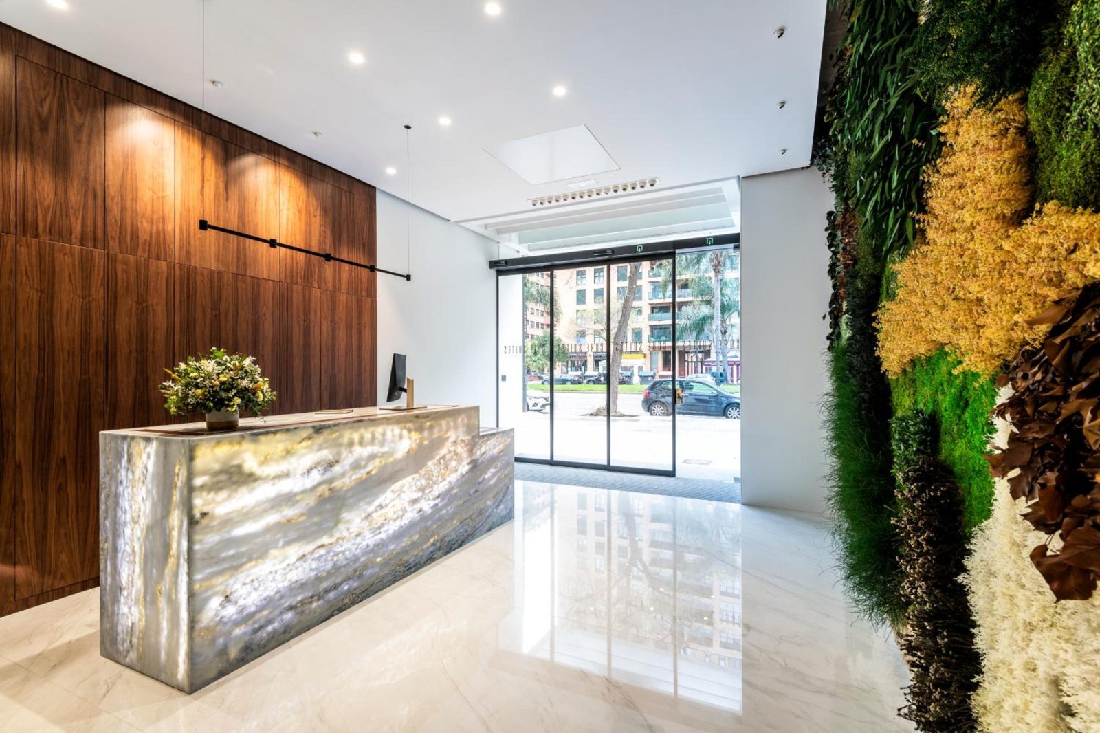 Apartamentos Core Suites Valencia — photo 2