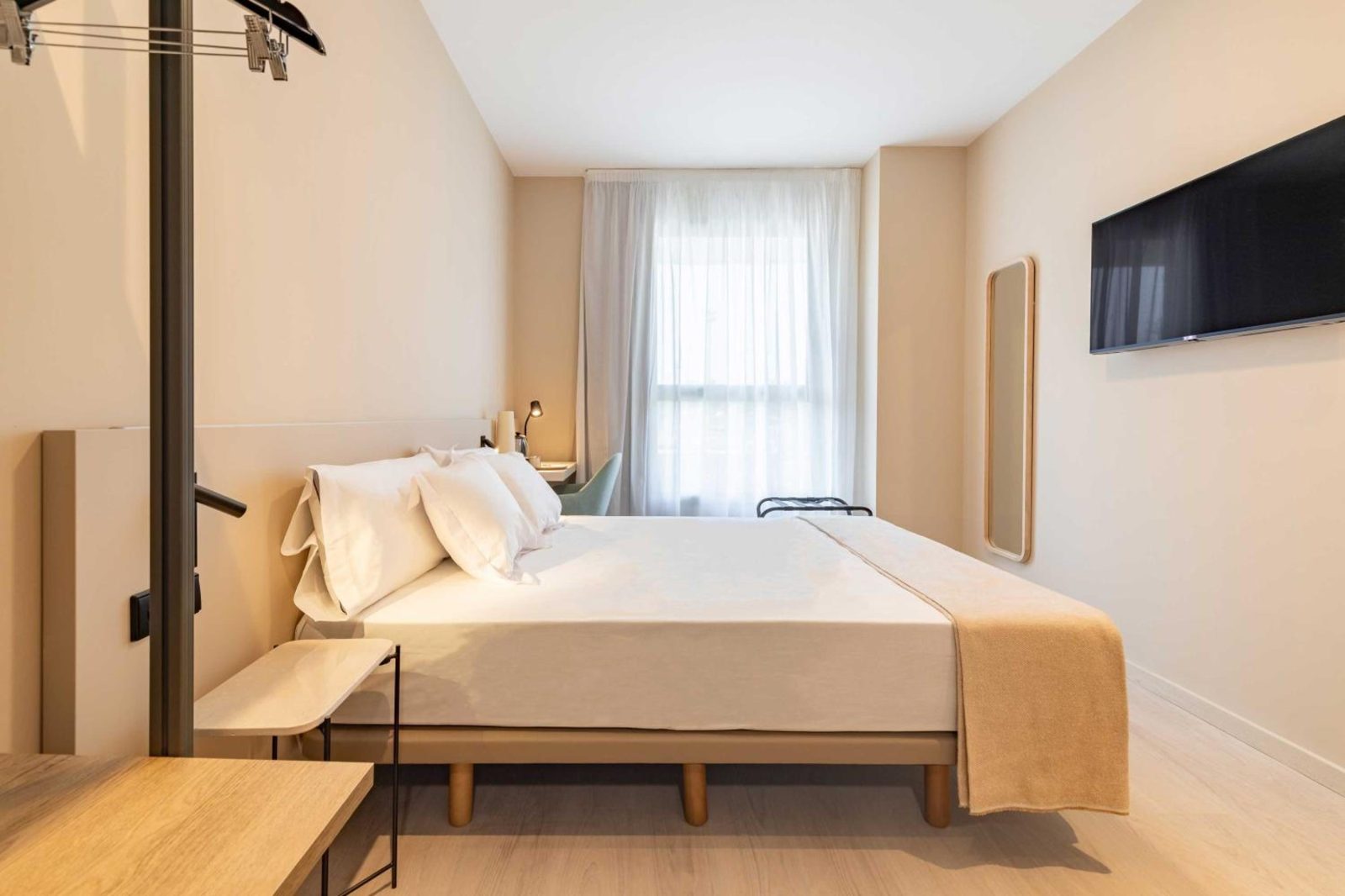 HQ Arena Hotel — photo 6
