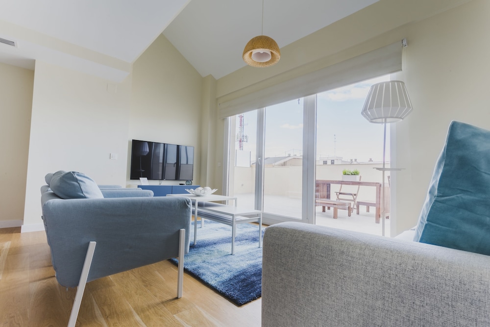 HQ Rooms Apartments San Vicente — photo 2