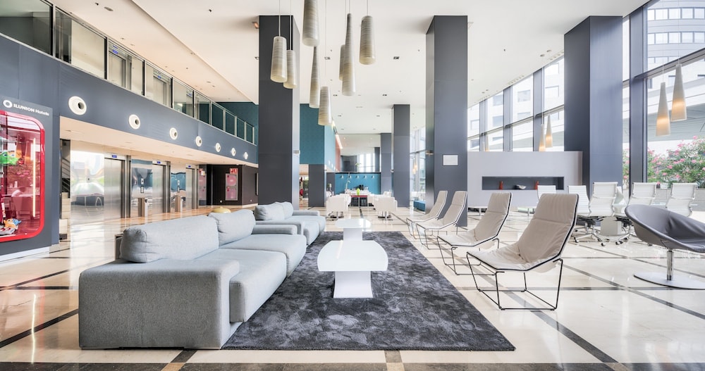 Hotel ILUNION Aqua 4 — photo 2
